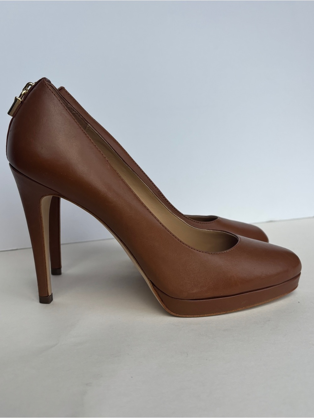 MICHAEL Michael Kors Cognac Leather Stiletto Pumps - Picture 3 of 8